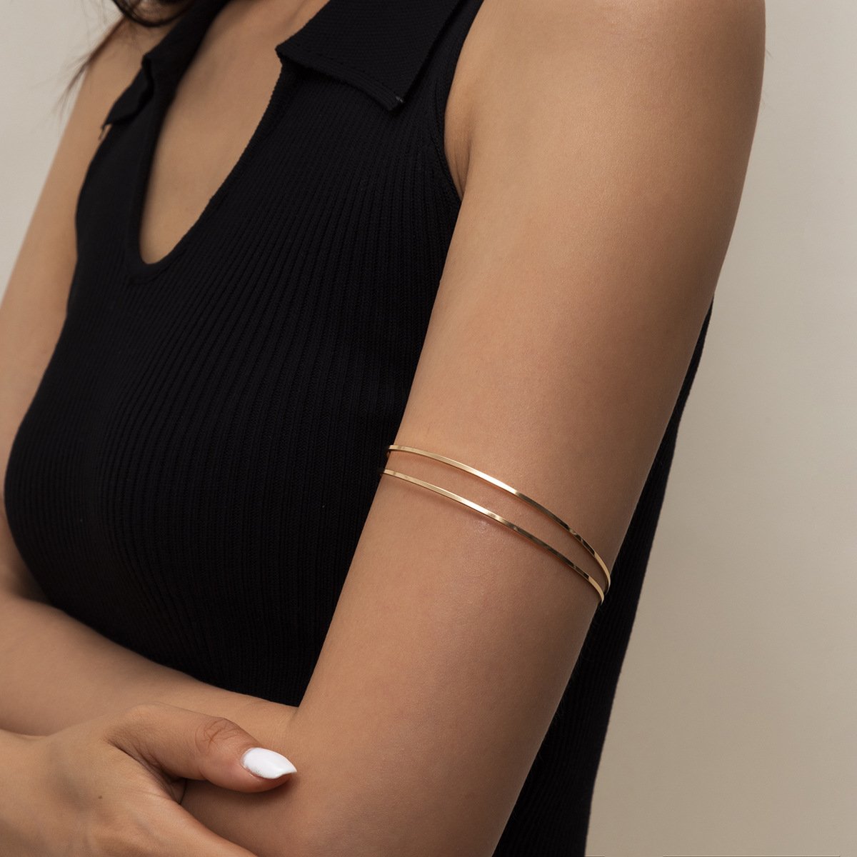 Hip-hop punk double-layer C-shaped metal arm bracelet personality sweet cool punk simple geometric jewelry