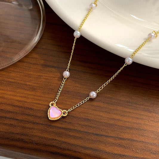 Ins Love Pearl Necklace Female Fashion Niche Peach Heart Pendant Clavicle Chain Sweet Simple Necklace