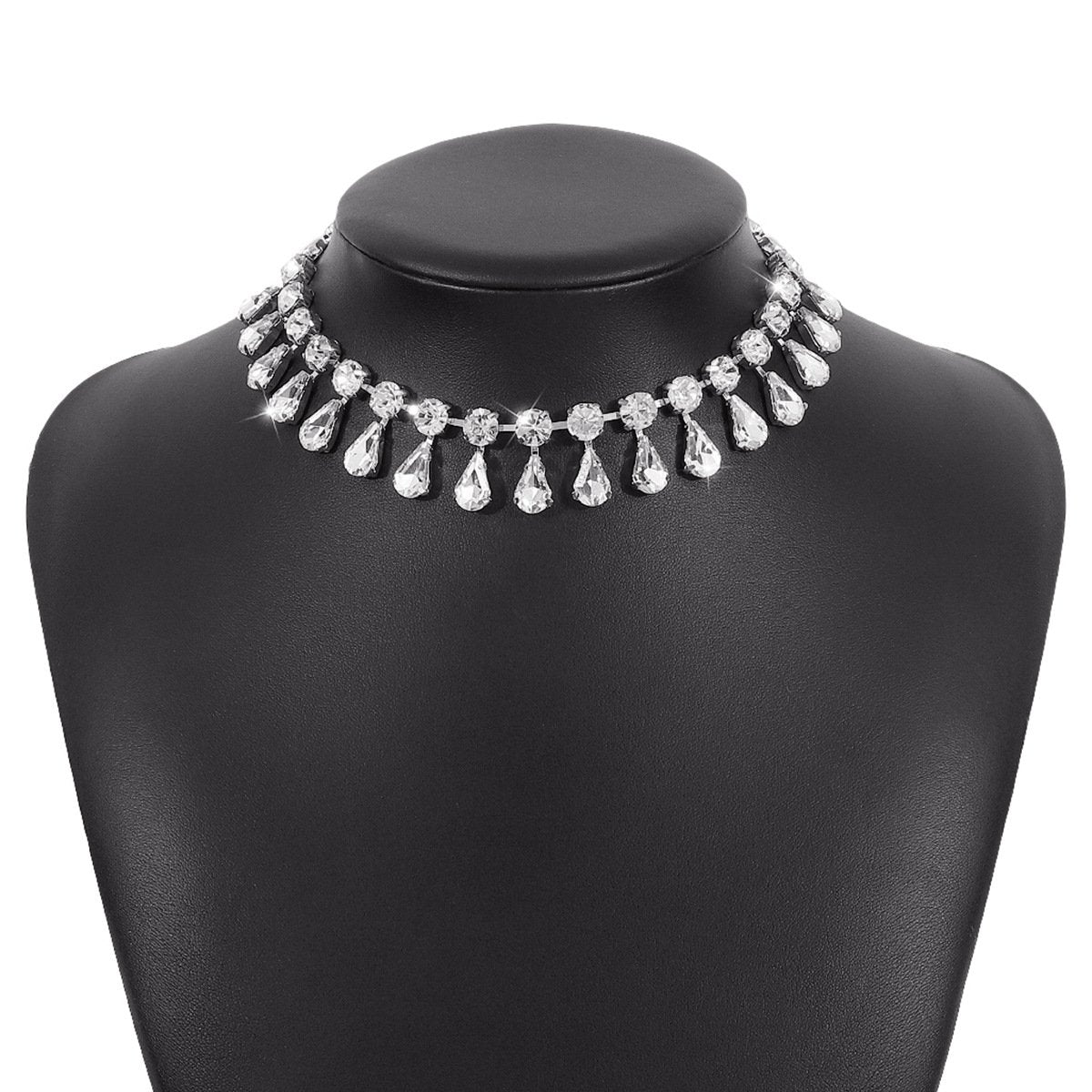 N1682 Retro Palace Temperament Light Luxury Necklace Women's Water Drop Diamond Claw Chain Simple Fragrance Necklace