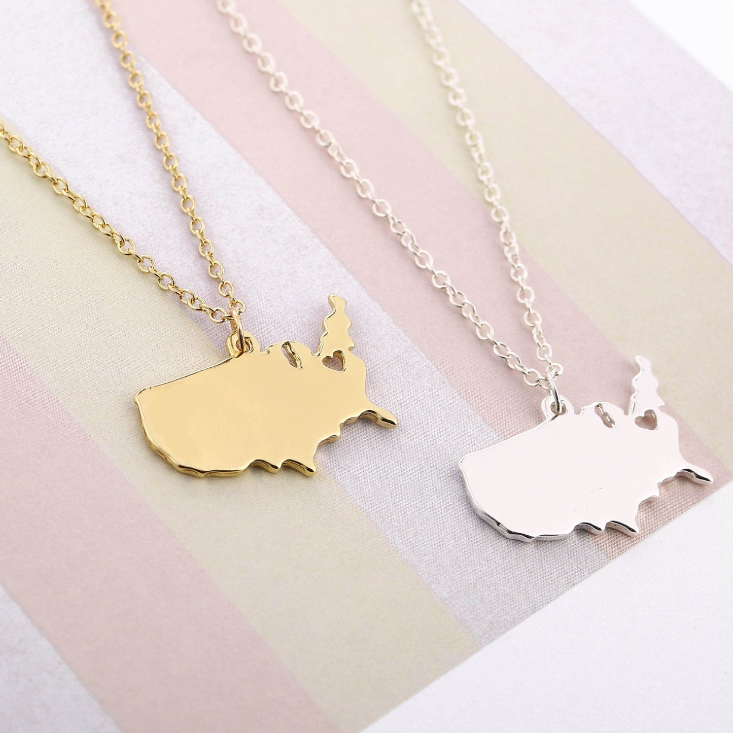 Jewelry Minimalist Love United States Map Necklace Pendant Clavicle Chain