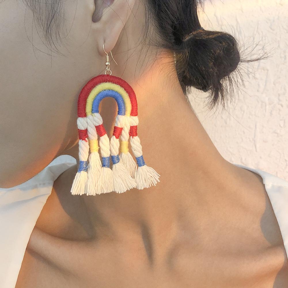 E991 Fashion Tassel Earrings Handwoven Personality Stud Earrings Bohemian Ethnic Rainbow Earrings
