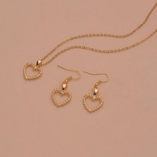 Fashion Simple Alloy Pendant Necklace Earrings Peach Heart Jewelry Set Ladies