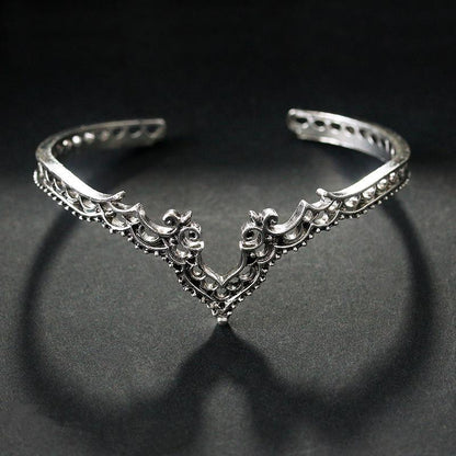 Qingwen Jewelry Carved Jewelry Retro Exaggerated Hollow Pattern Lace Bracelet Bracelet