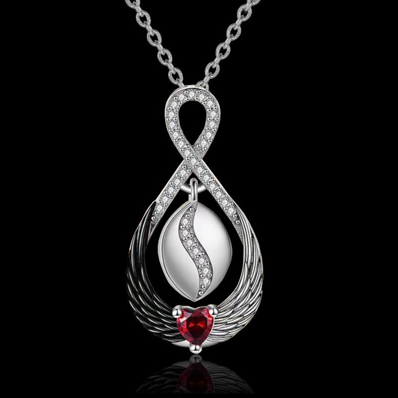 Jewelry Black and White Angel Wings Pendant Necklace Female Niche Summer Fashion Wings Jewelry