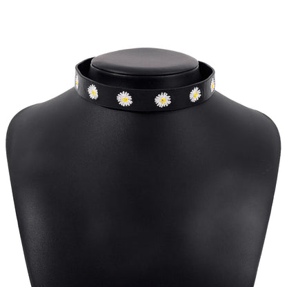 N1761 Personality Necklace Leather Embroidery Eye Flower Necklace Dark JK Simple Punk Necklace