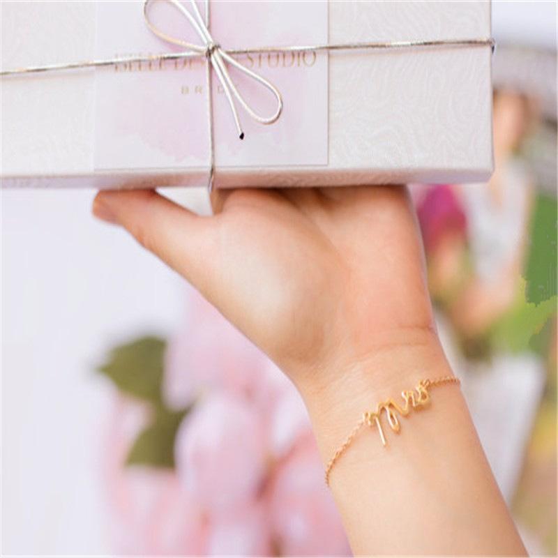 Creative Alphabet Bracelet Exquisite Simple Alphabet Bracelet Women's Small Jewelry