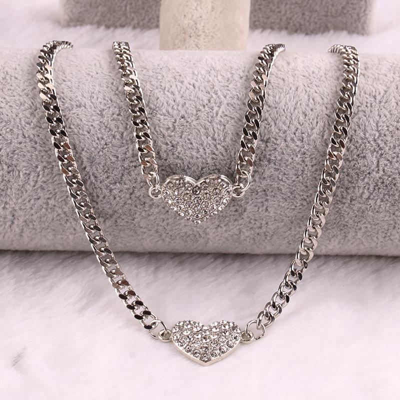 Jewelry fashion simple flash diamond peach heart ins tide sweater personality clavicle chain bracelet