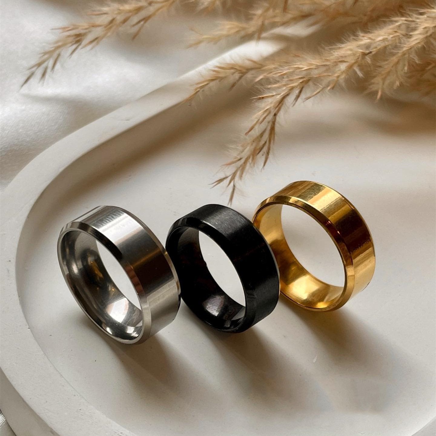 Simple ring classic couple pair ring tail ring wide version glossy male and female hand jewelry