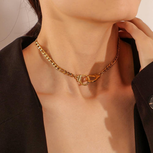 Jewelry ins cold personality hip-hop handcuffs collarbone necklace fashion titanium steel choker necklace