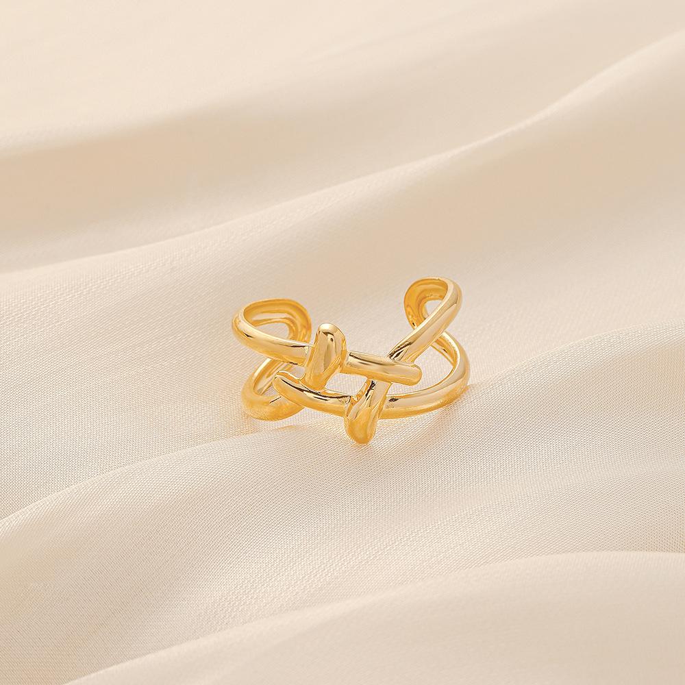 Trendy Street Shot Fashion Ladies Stainless Steel Creative Design Open Braided Line Adjustable Ring