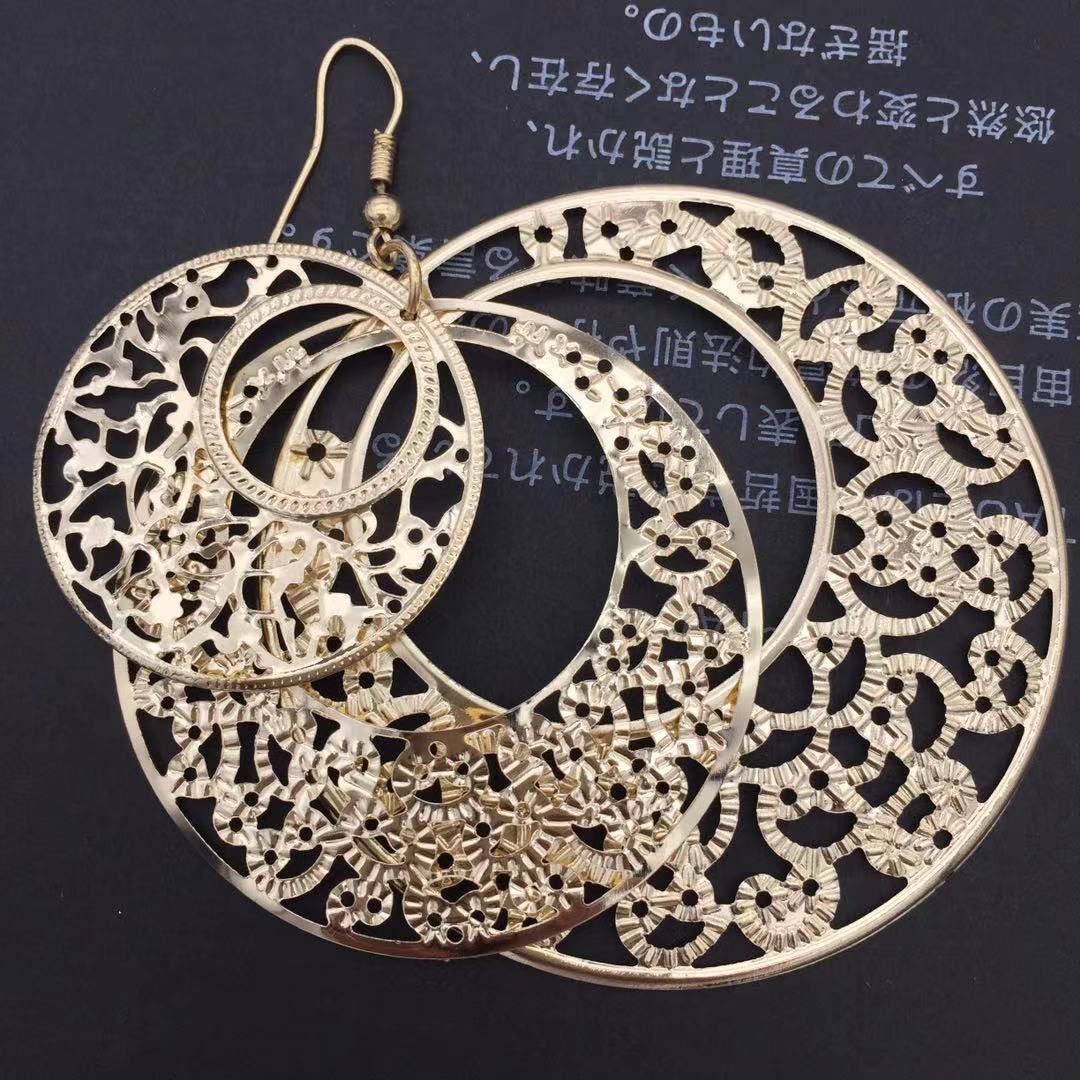 Palace hollow multi-level round wreath earrings Indian ladies earrings