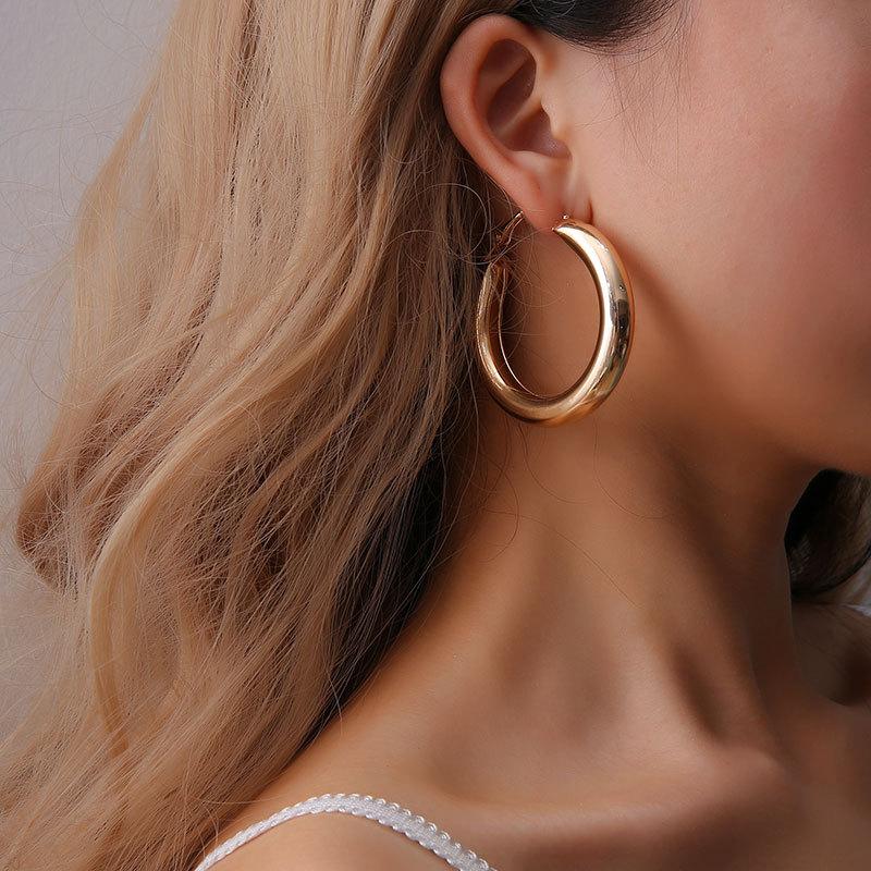 Fashion OL all-match golden geometric round big earrings female exaggerated Ruili circle earrings