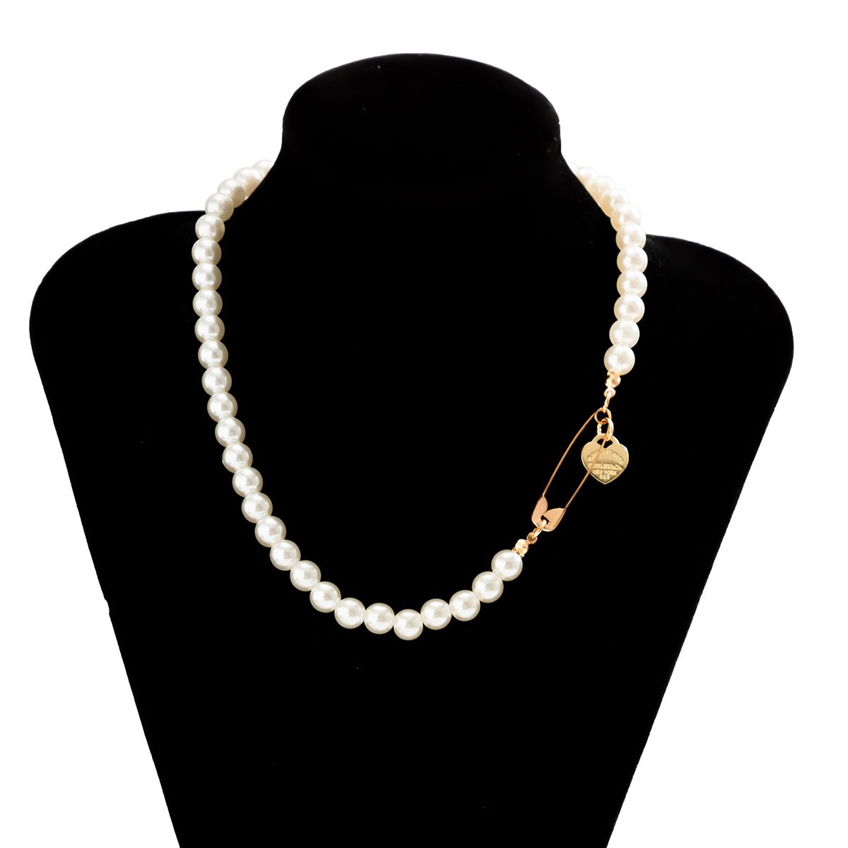 Jewelry Temperament Versatile Imitation Pearl Clavicle Necklace Simple Metal Heart-shaped Letter Hangtag Necklace