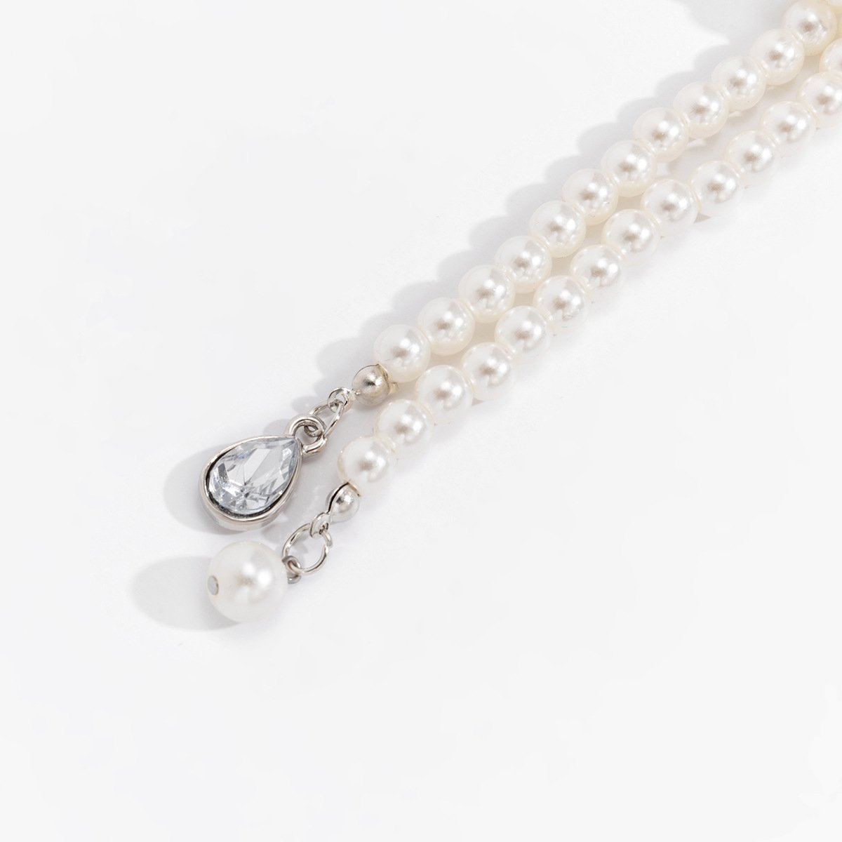 Jewelry Retro Trend Pearl Tassel Necklace Female Personality Simple Diamond Water Drop Gemstone Necklace