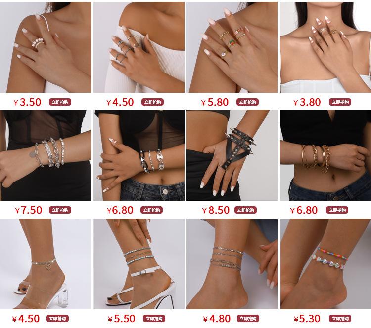 B1924 Exaggerated Gothic Geometric Hand Decoration Leather Rivets Contrasting Color Punk Retro Bracelet Trendy Bracelet