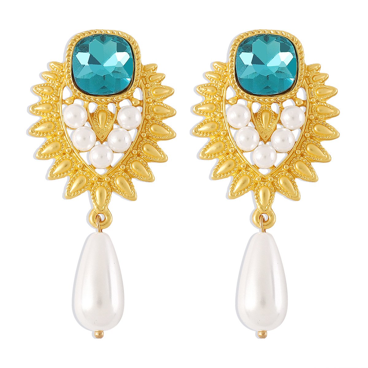 E1193 French retro high-end sense pearl earrings retro elegant niche personality geometric middle-aged earrings