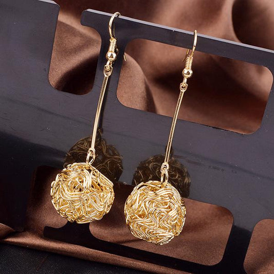 Trendy fashion metal wire ball earrings OL versatile ladies earrings