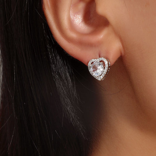 Internet celebrity with the same zircon heart earrings necklace simple cold peach heart earrings fashion trend jewelry