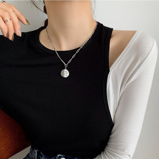 Alphabet round card necklace female ins trendy niche design hip-hop personality irregular clavicle chain