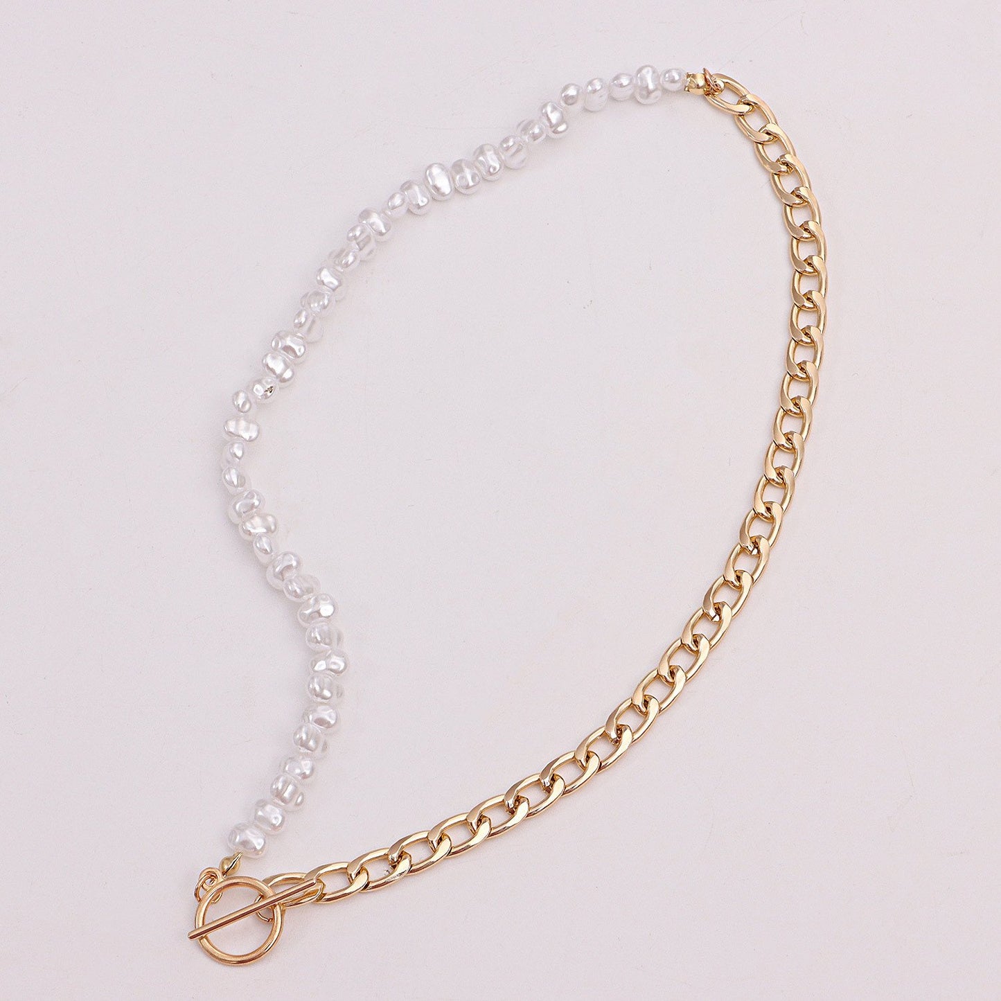 Jewelry Fashion OT Buckle Necklace Short Pearl Necklace Female Personality Plating Chain Chain Thick Chain Necklace