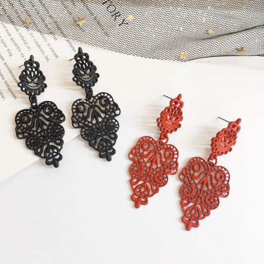 Earrings Versatile Bohemian Hollow Leaf Earrings Fashion Leaf Stud Earrings