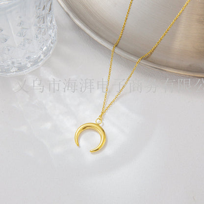 Necklace Simple Horn Titanium Steel Pendant Stainless Steel Polished Crescent Jewelry Necklace