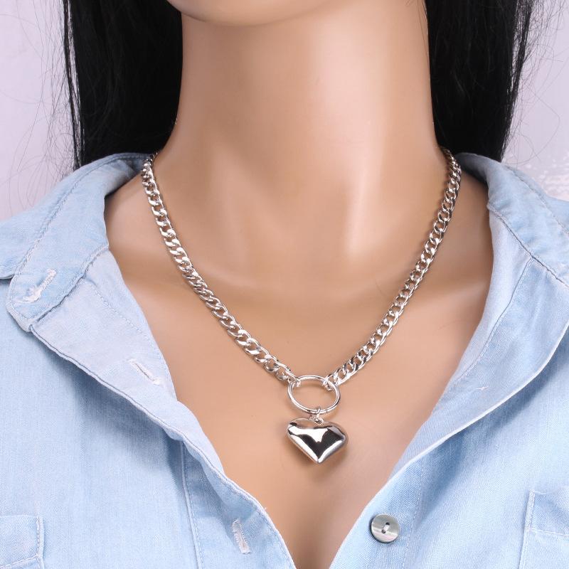 Jewelry Trend Love Necklace Female Personality Creative Fashion Necklace Ins Peach Heart Clavicle Chain