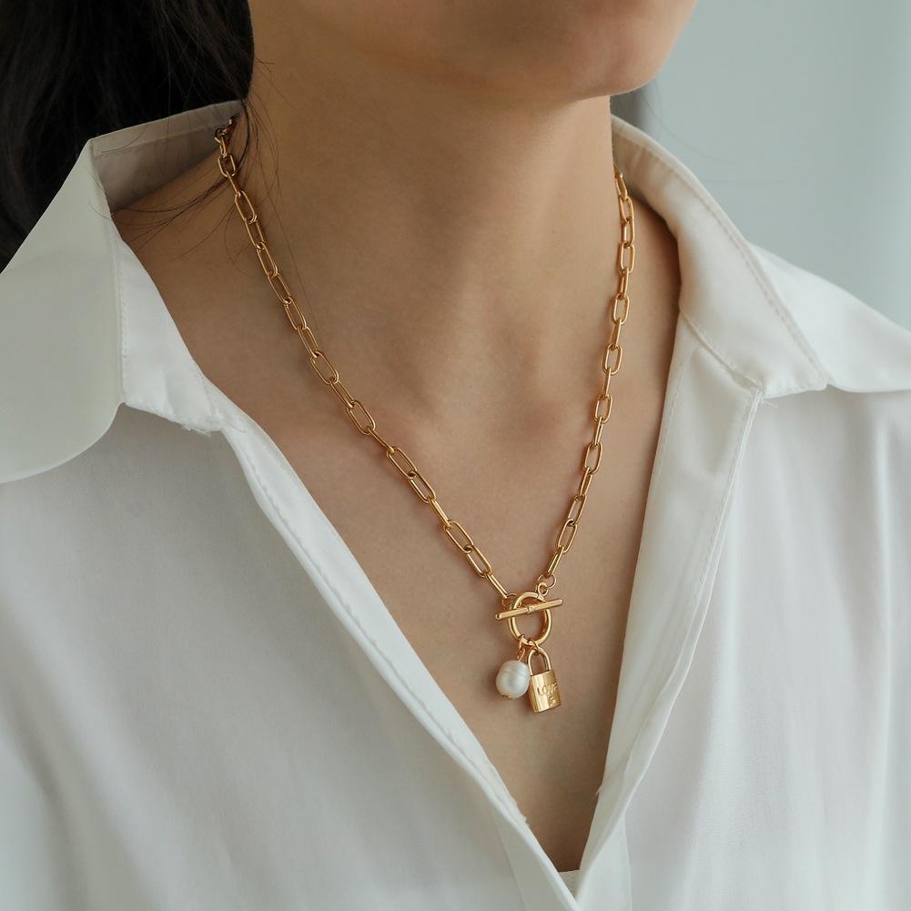 Ins jewelry creative simple OT buckle freshwater pearl love lock pendant fashion retro necklace female