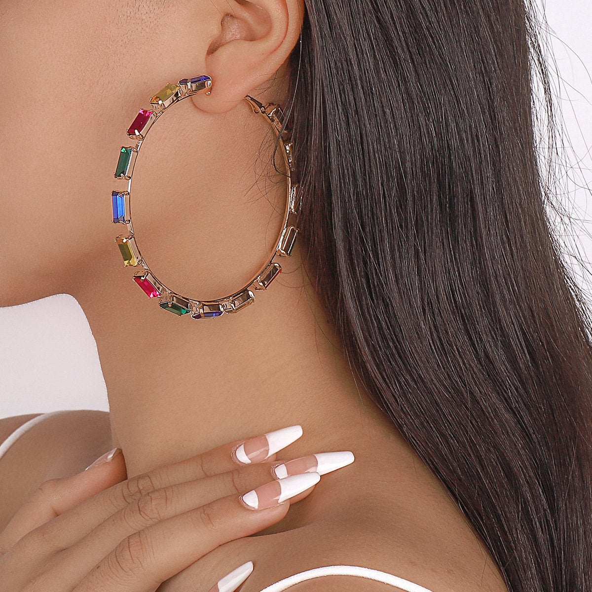 E1572 Exaggerated Colored Diamond Earrings Temperament Circle Earrings Retro Personality Pop Night Punk Earrings