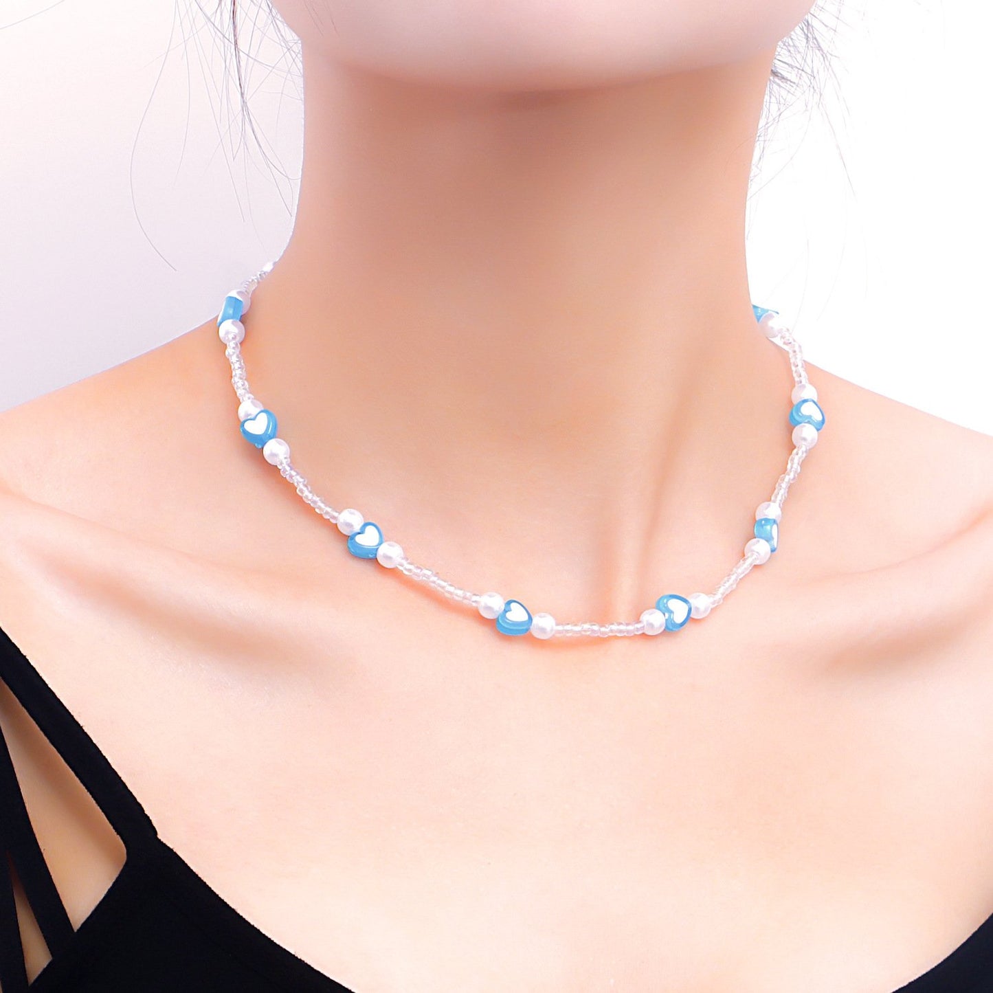 Jewelry bohemian color love transparent rice bead choker necklace female ins all-match high-end sense