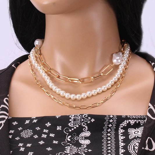 Fashionable retro multi-layer socket whip chain necklace trend multi-layer heterosexual pearl necklace three-piece set