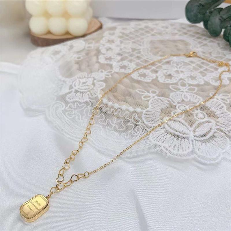 Titanium steel color-preserving collarbone chain army brand letter necklace female niche simple fashion trend cold square brand clavicle chain