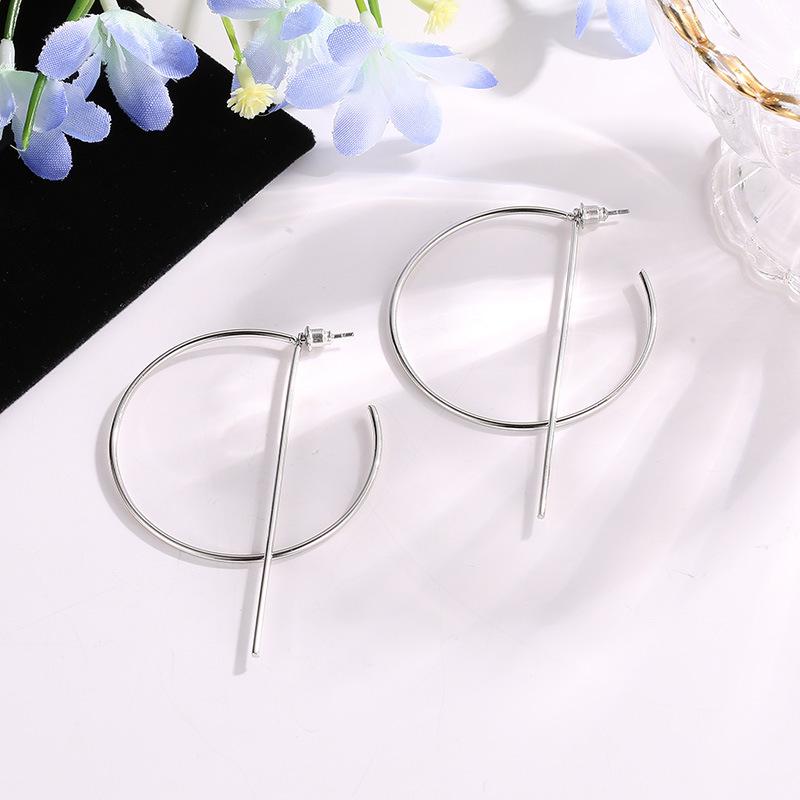 Creative Earrings Simple C-shaped Earrings Alloy Earrings Huange Earrings