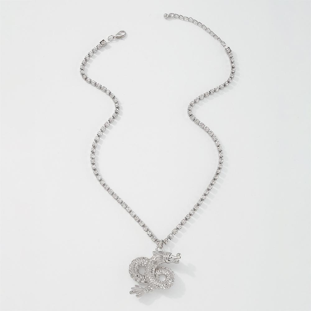 N9186 Ornament Geometric Full Diamond Simple Necklace Dragon Shape Creative Cold Personality Necklace