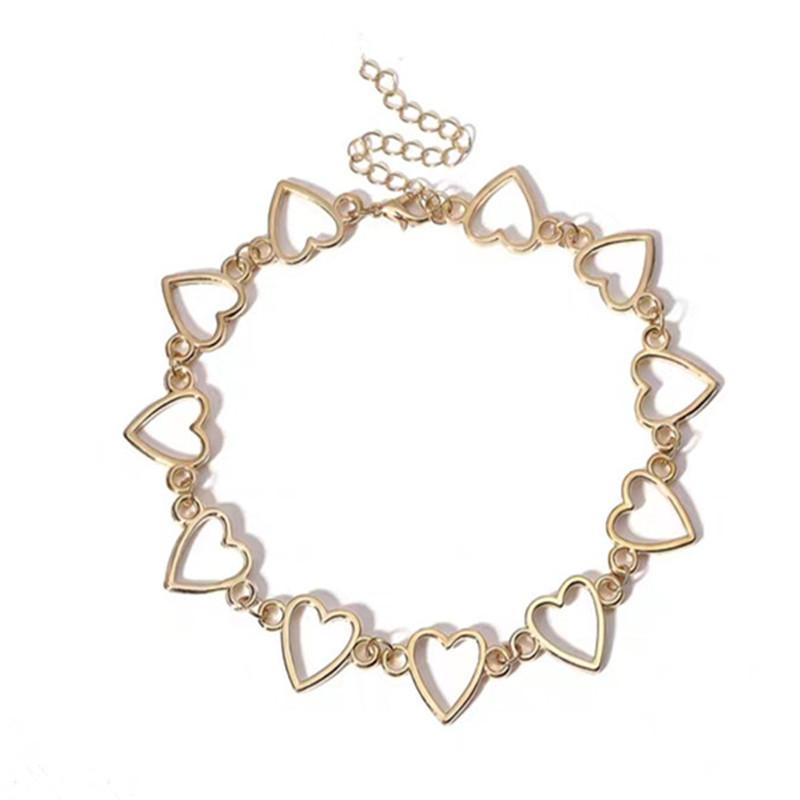 Jewelry Geometric Creative Necklace Female Simple Heart Shaped Hollow Chain Necklace Clavicle Chain Female