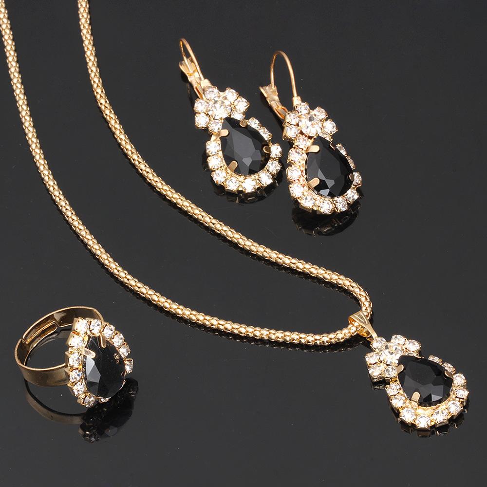 Diamond-encrusted Gold Drop Earrings Necklace Ring Three-Piece Set Multicolor Set