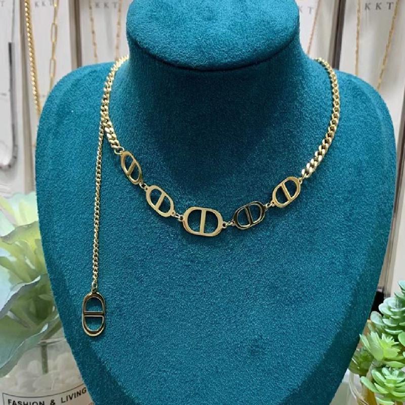 Hip-hop double D titanium steel letter tassel necklace trendy street ins cold pig nose clavicle chain does not fade