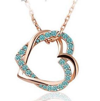 Necklace creative hollow full diamond double heart winding pendant fashion love bone chain