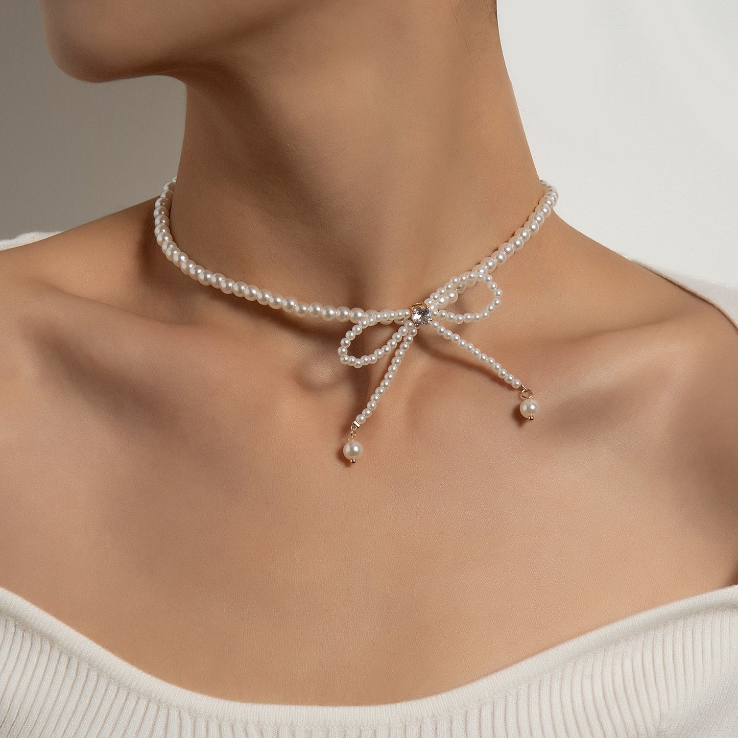 Jewelry Fashion Trend Full Pearl Tassel Temperament Necklace Diamond Bow Knot Super Fairy Clavicle Chain