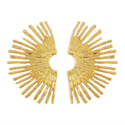 E1886 Retro Temperament Fan-shaped Earrings ZA Heavy Industry Metal Texture Fold Street Shoot Trendy Earrings Female