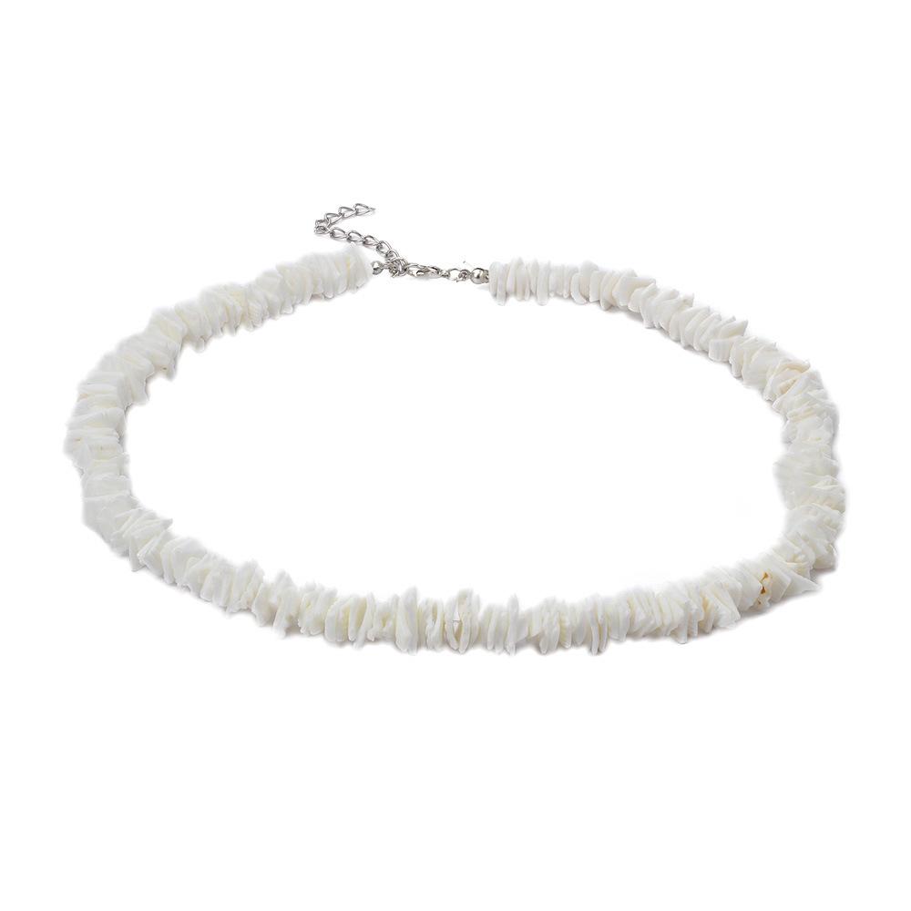 White Marine Elements Crushed Shell Conch Choker Holiday Choker