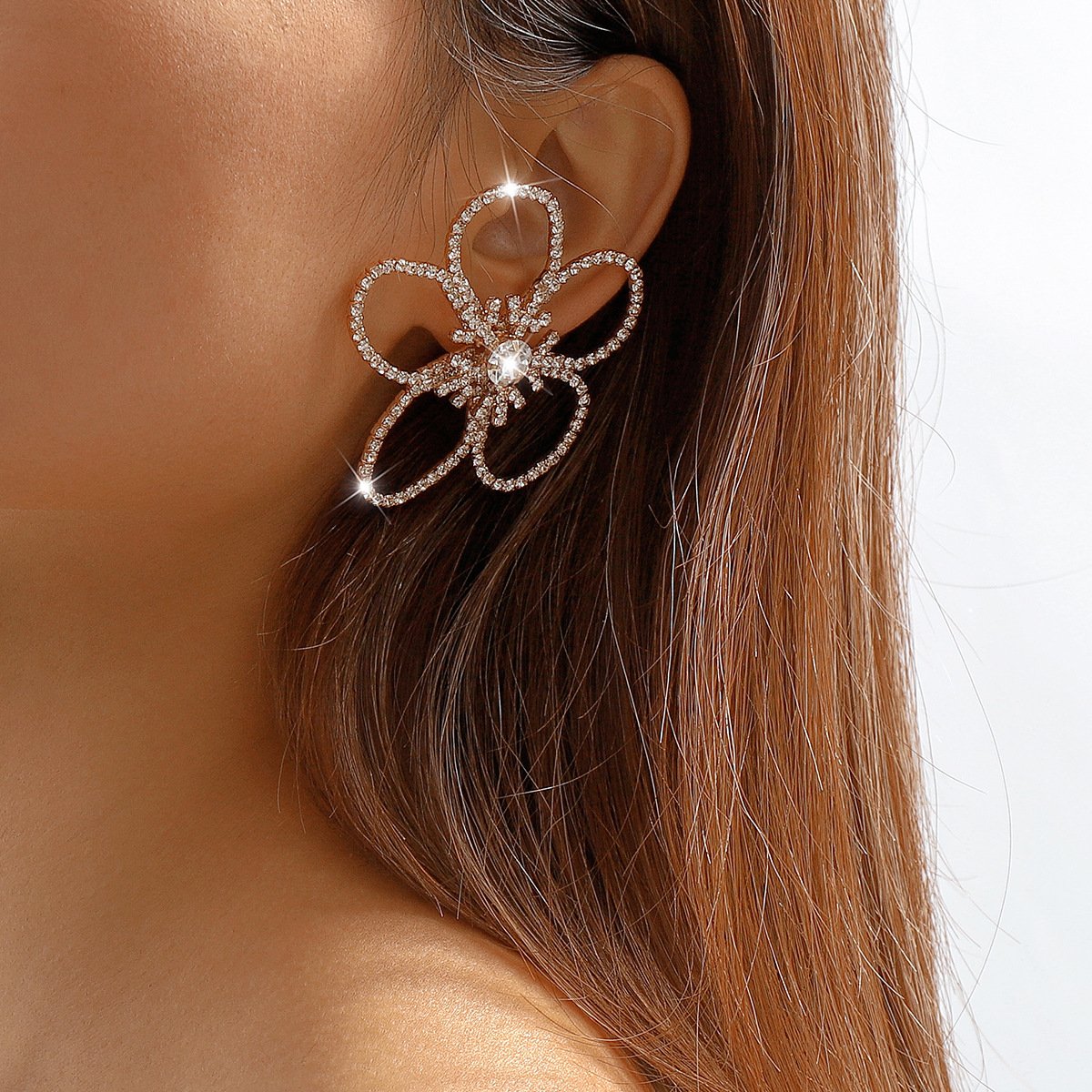 E1126 Flower full diamond temperament hollow earrings niche elegant retro celebrity personality earrings