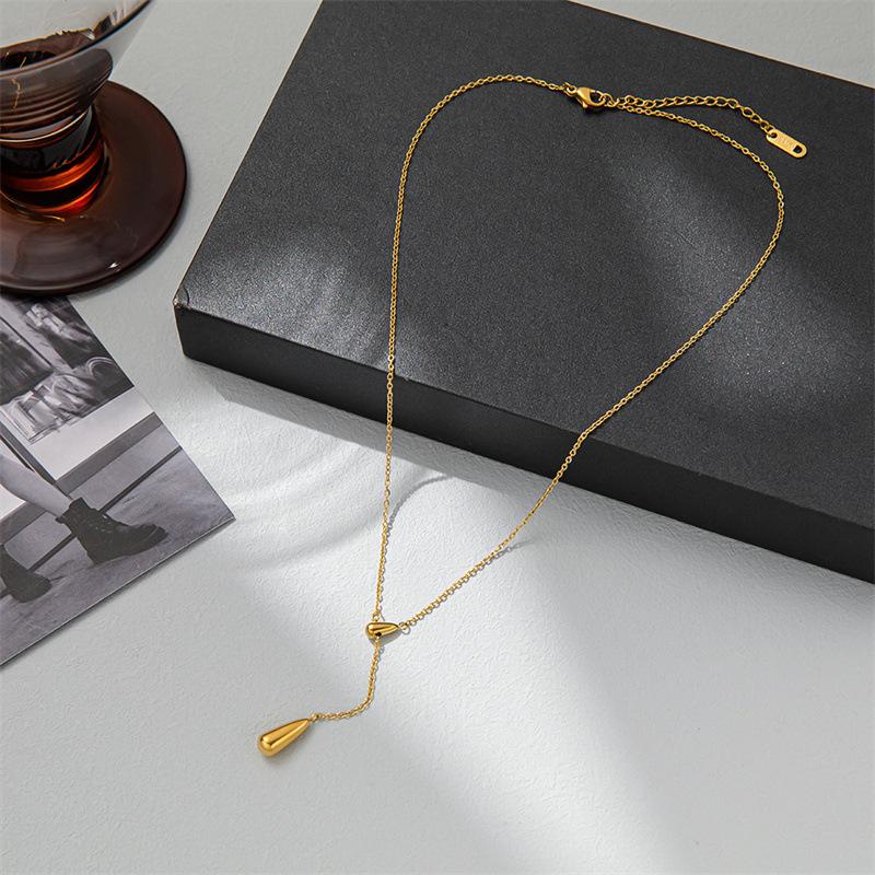 Ins titanium steel gold-plated design sense water drop temperament necklace female light luxury fashion simple collarbone chain necklace