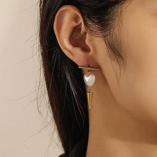 Stainless Steel Heart Pearl Rivet Earrings Creative Niche Temperament Design Sense Ear Studs Fashion Personality Accessories