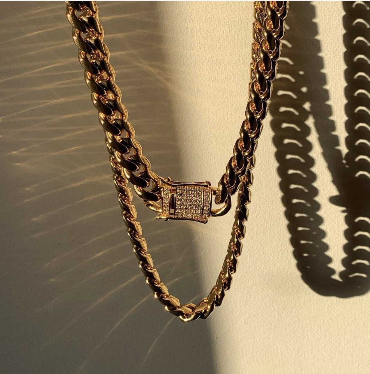 Jewelry Hip-Hop Studded Diamond Cuban Buckle Head Necklace Women's Retro Metal Aluminum Chain Necklace Set