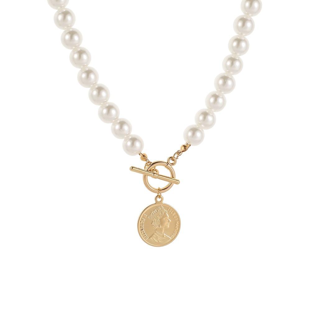 Ins temperament versatile necklace fashion metal ancient coins personality OT buckle short necklace pearl multi-element necklace