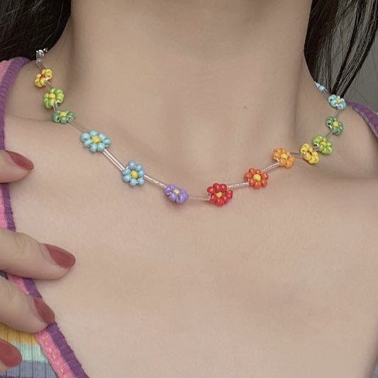 Jewelry Simple Color Gradient Rice Beads Small Daisy Necklace Holiday Braided Clavicle Necklace Women