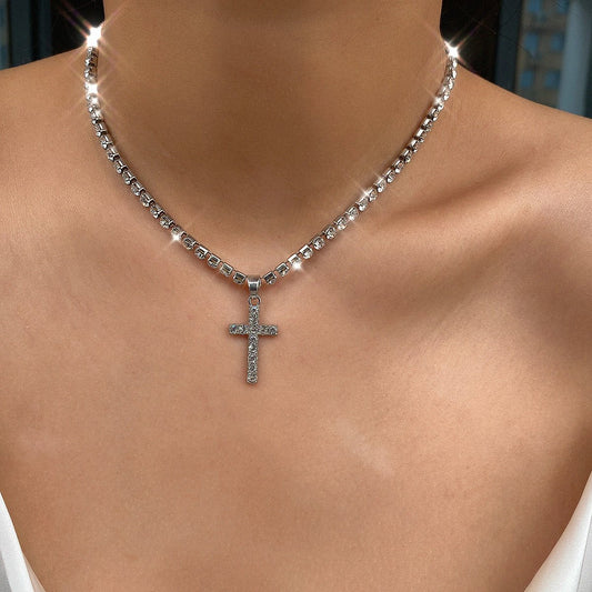 Jewelry simple claw chain diamond single-layer necklace femininity studded diamond cross pendant necklace