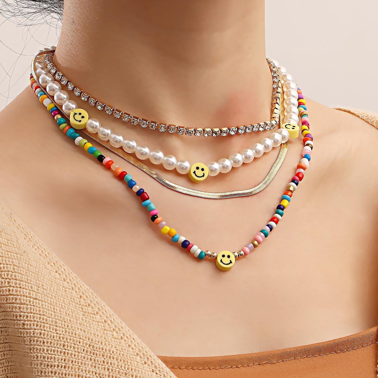 Jewelry Trend Imitation Baroque Pearl Smile Necklace Female Simple Cold Diamond Clavicle Chain Accessories