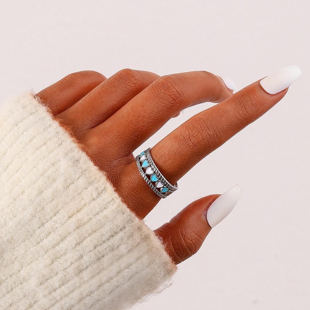 Retro Fashion Ladies Stainless Steel Simple Opening Adjustable Hollow Heart Oil Drip Ring